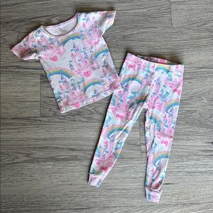 The Children's Place‎ Rainbow Castle Print Pajama Set Size 2T